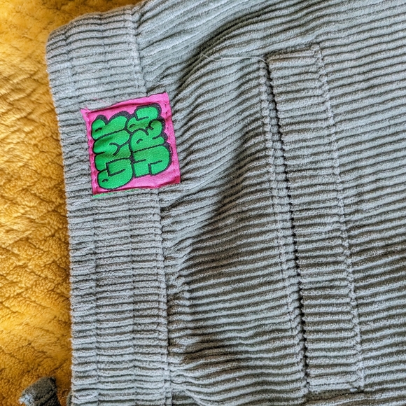 Light olive green corduroy pants size SMALL - Picture 5 of 7